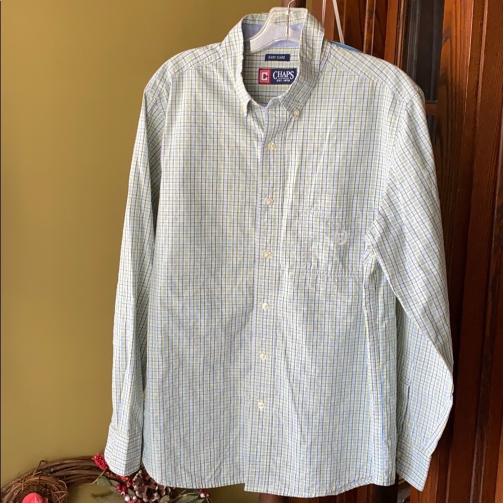 Men’s Chaps button down shirt Sz M
